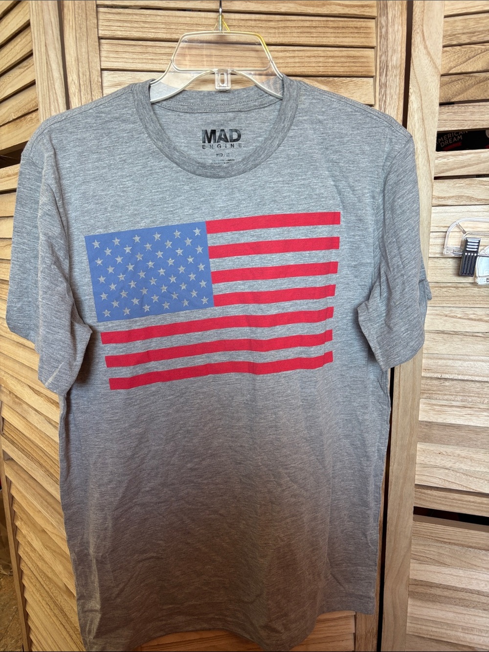 MAD Engine Gray Short-Sleeve Tee with Red & Blue Flag Graphic Medium